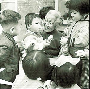 �������޸�ҽ����ҵ-�����ɺ���ЩЭ��Ů���